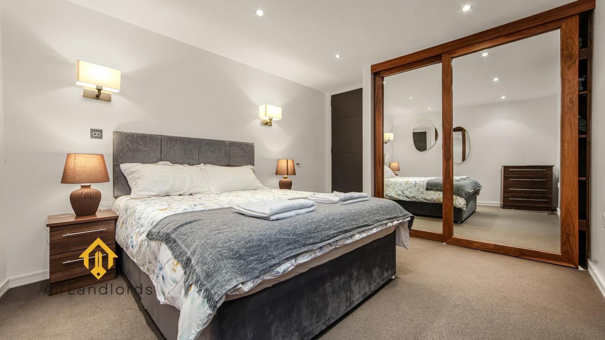 Exclusive 1 Bed 1 Bath In St John's Wood Londra