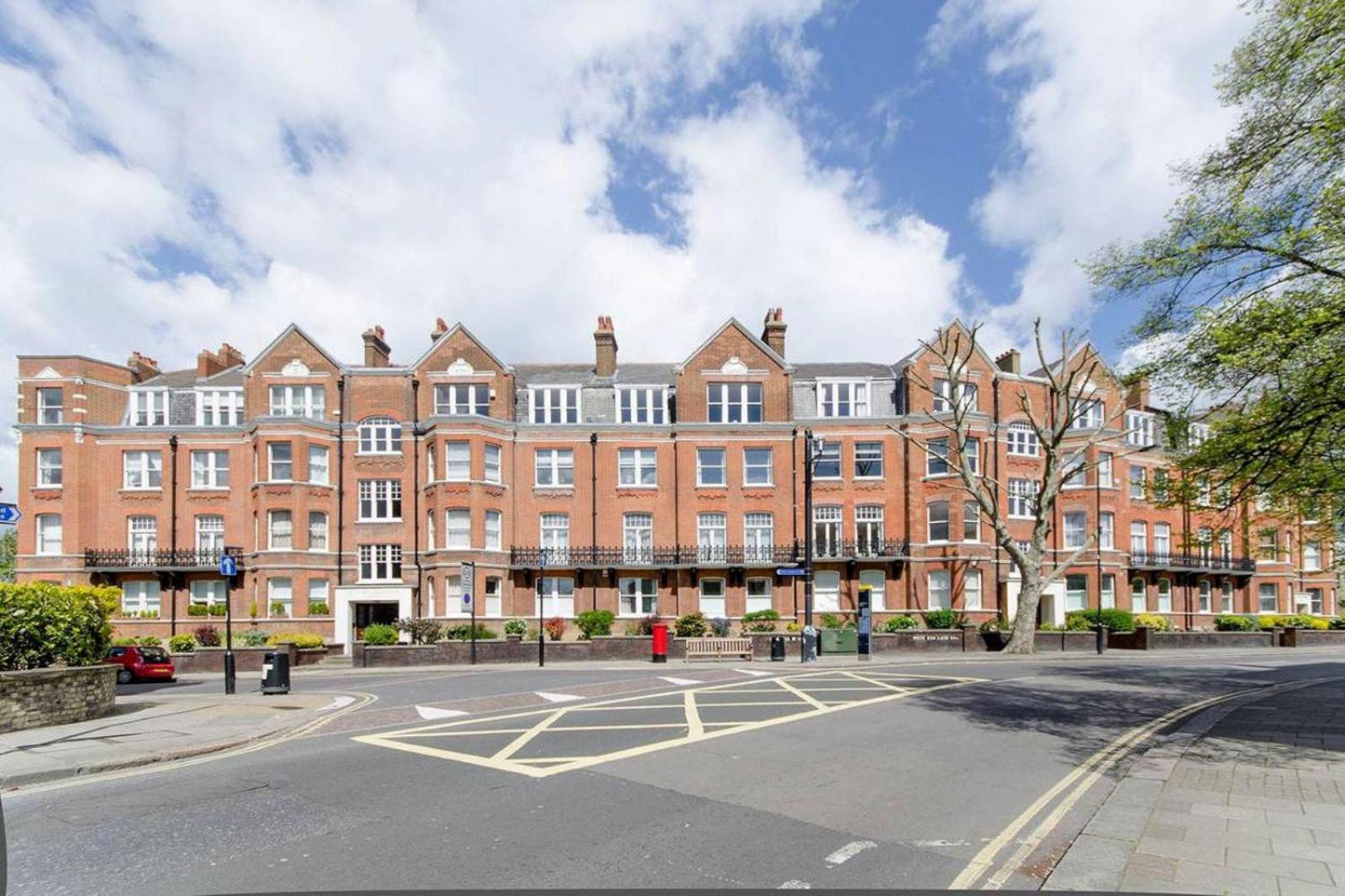 Exclusive 1 Bed 1 Bath In St John's Wood Londra